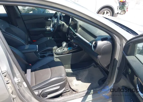 2023 Kia Forte Gt-Line from USA, damaged, VIN 3KPF54AD5PE519096